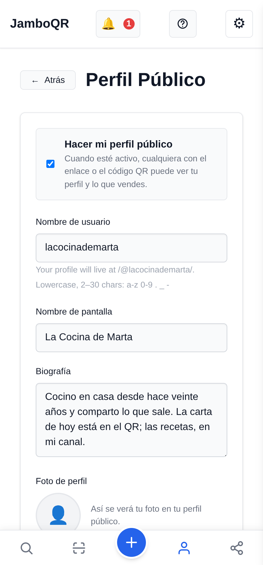 Pon tus redes en tu perfil público Entra a Perfil Público y elige tu nombre