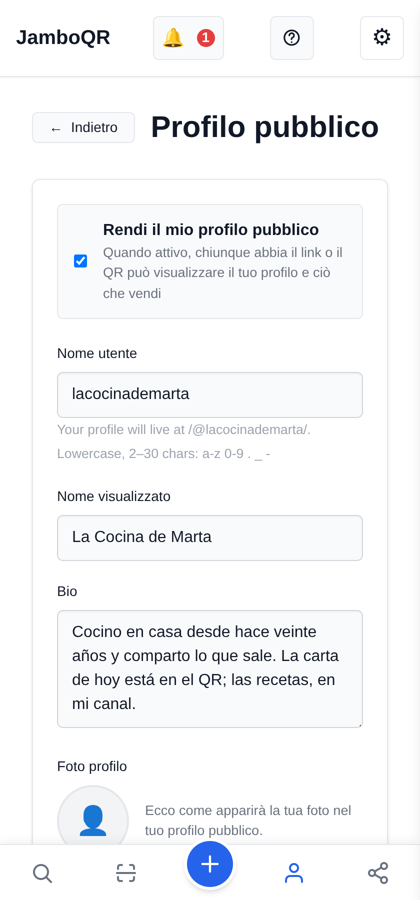Metti i tuoi social sul profilo pubblico Apri Profilo pubblico e scegli il nome